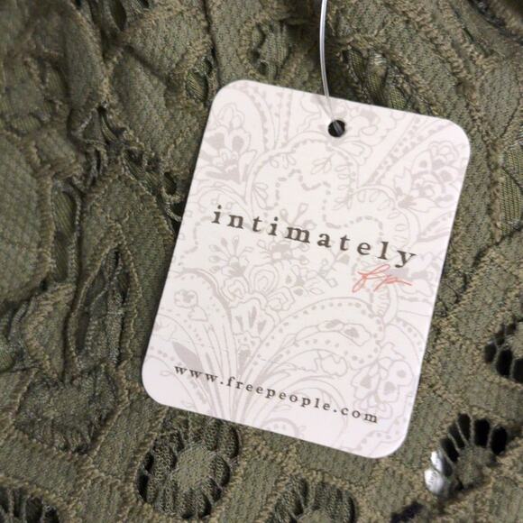 Free People Adella Cami Crochet Lace Flowy Tiered Crisscross Olive Sparrow M New - Picture 9 of 11